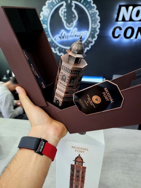 Lattafa Niche Emarati Perfumes Mughal Fort Edp 100ml