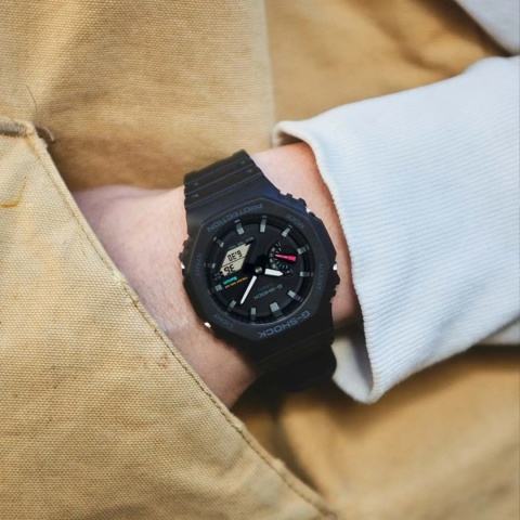 ZEGAREK MĘSKI CASIO G-SHOCK GA-B2100-1AER