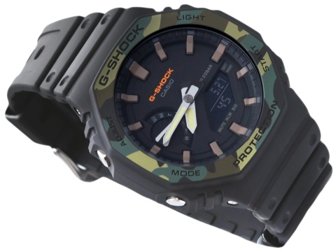 ZEGAREK MĘSKI CASIO G-SHOCK OCTAGON GA-2100SU-1AER