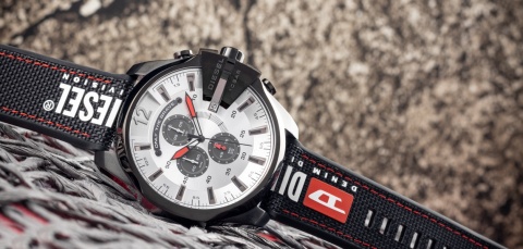 Zegarek Męski Diesel DZ4512 Mega Chief – Nylonowy Pasek i Chronograf