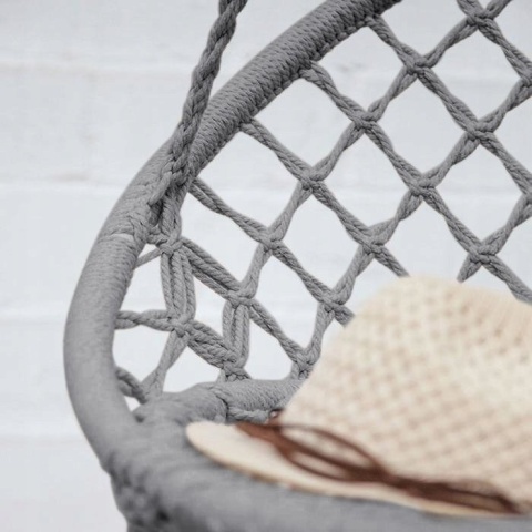 Huśtawka ogrodowa ażurowa fotel wiszący bocianie gniazdo