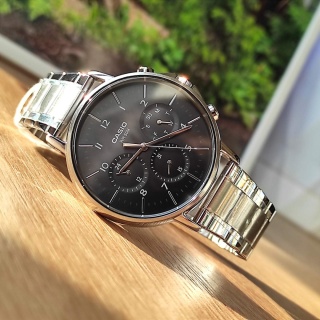 Zegarek męski Casio MTP-E321D-1A – klasyczna stal i niezawodność