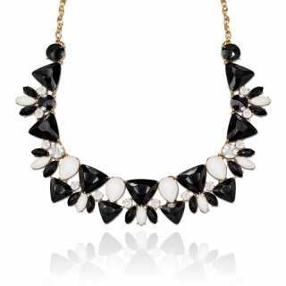 Efektowny naszyjnik KOLIA kryształy czarno białe, złoty N1095