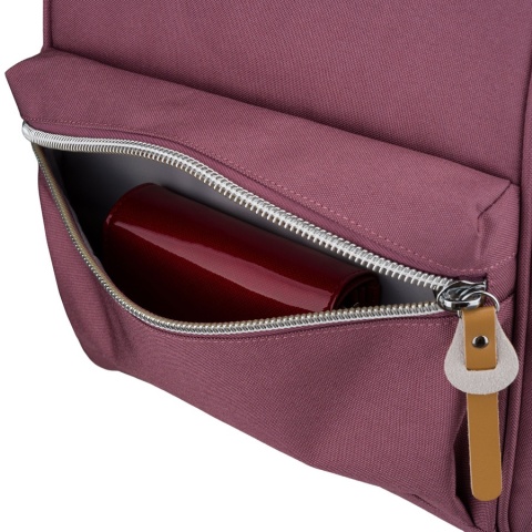 Fioletowy plecak damski z poliestru z miejscem na laptopa i portem USB - Peterson