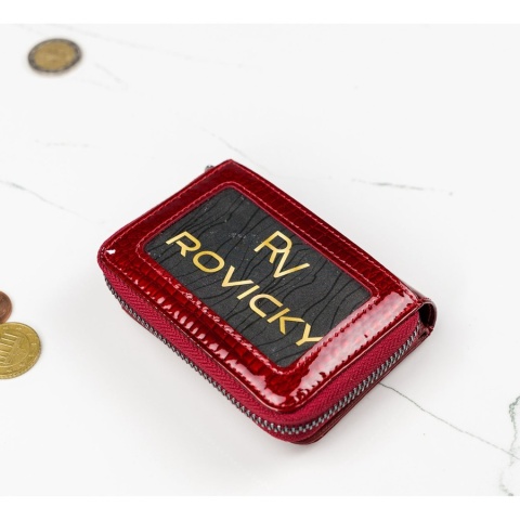 Pionowy portfel damski z lakierowanej skóry naturalnej w czerwonym kolorze zamykany na zatrzask i zamek - Lorenti